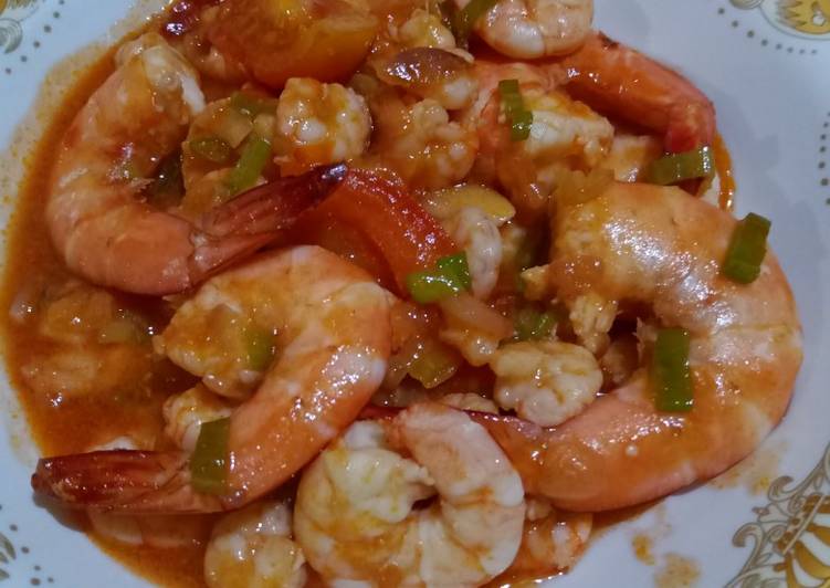 Langkah Mudah untuk Membuat Udang Asam Manis Anti Gagal