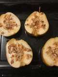 Baked pear with honey