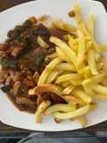 Lomo de cerdo saltado con papas fritas