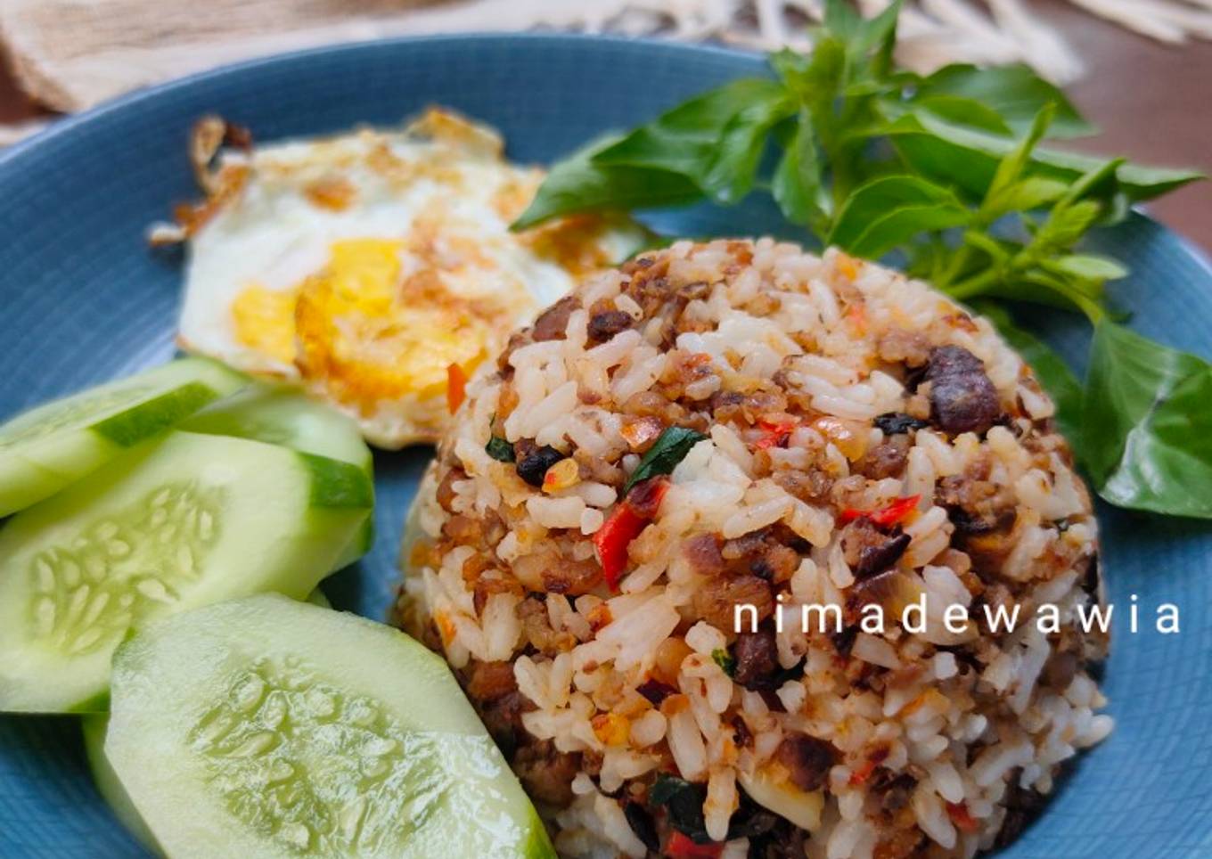 Nasi Tutug Oncom