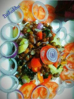 काला चना चाट (Kala chana chat recipe in hindi) रेसिपी मुख्य फोटो