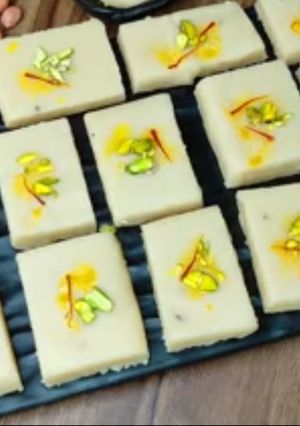 શીંગ બરફી (Shing Barfi Recipe In Gujarati) રેસીપી મુખ્ય ફોટો