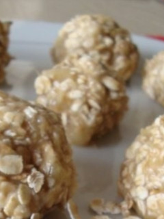 Una foto de Bombones de avena y plátano
