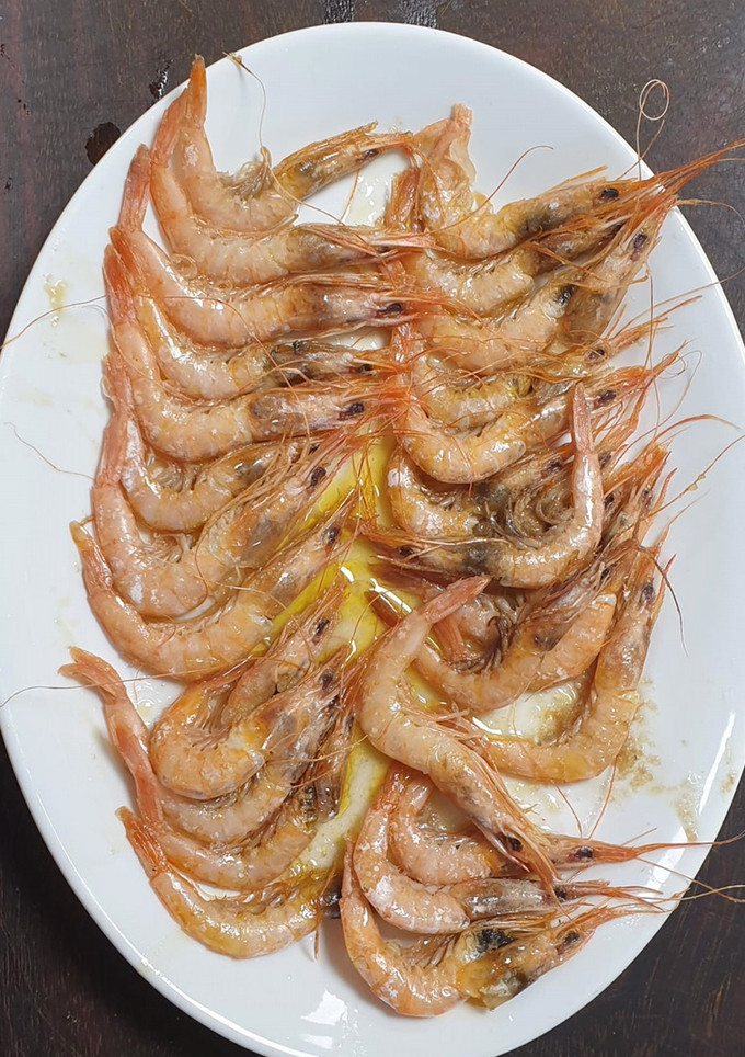 Una foto de Gambas de Huelva al horno