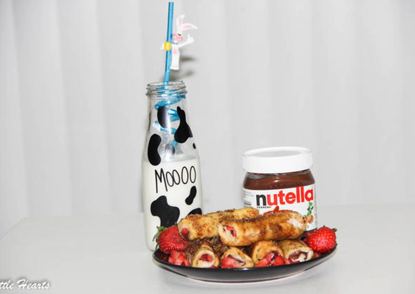 Strawberry Nutella French Toast Roll Ups