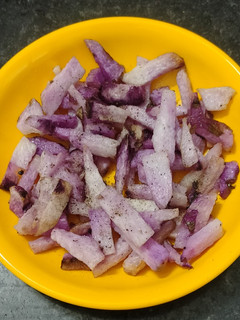 રતાળુ ચિપ્સ (Ratalu Chips Recipe In Gujarati) રેસીપી મુખ્ય ફોટો
