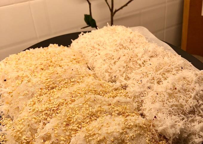 Recipe of Any-night-of-the-week Palitaw (Filipino Rice Cake)