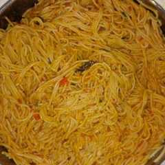 A picture of Jollof spagetti.