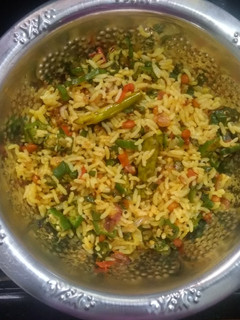 வெண்டைக்காய் சாதம் (Vendaikai satham recipe in tamil) செய்முறை முக்கிய புகைப்படம்