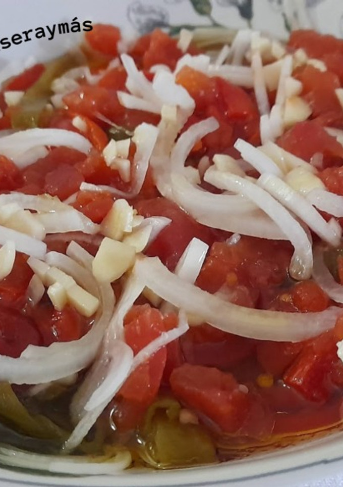 Una foto de Ensalada malagueña de pimientos asados -en airfryer-