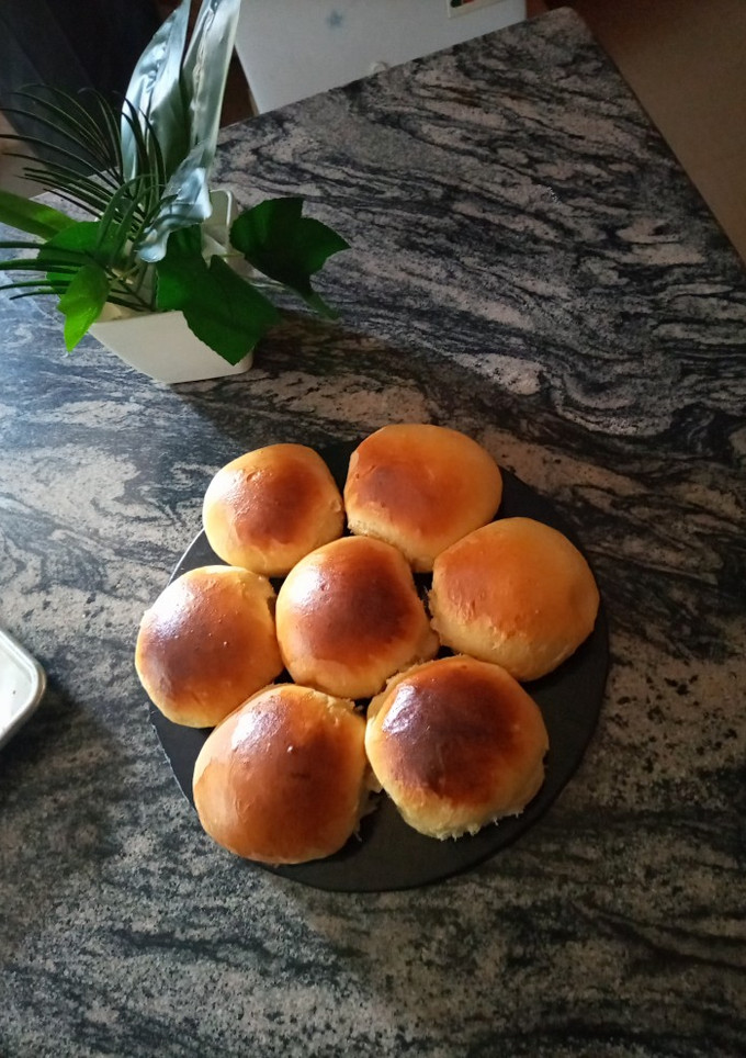 A picture of Super soft bread.