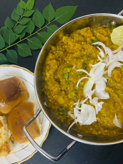 पाव भाजी (Pav Bhaji recipe in hindi) रेसिपी मुख्य फोटो