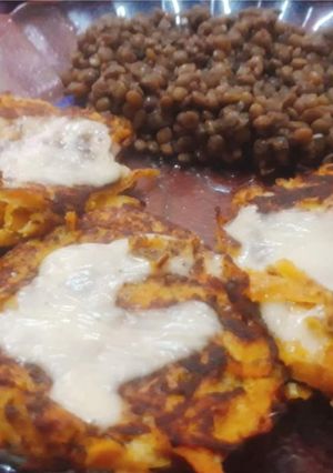 Una foto de Bocaditos de calabaza y choclo al ajillo