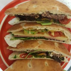A picture of My lovely Sandwiches 💜.