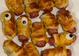 Múmias de salsicha na air fryer
