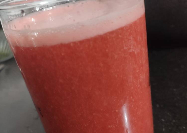 Easiest Way to Make Any-night-of-the-week Fresh Strawberry Juice