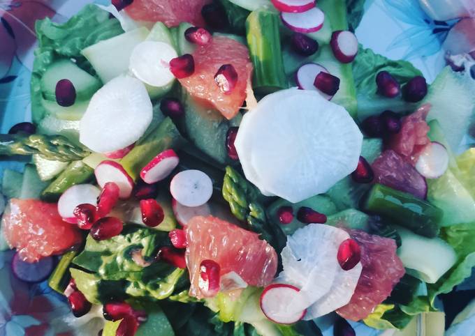 Salade aux légumes printaniers