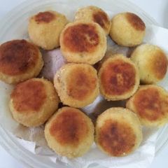 Chicken Mince Potato Chops A picture of Chicken Mince Potato Chops.