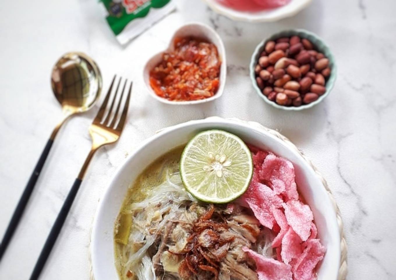 Soto Ayam Kampung Kuah Santan Khas Ciamis