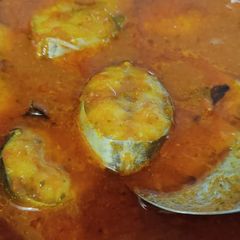 A picture of Fish curry.
