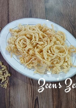 A picture of Homemade raw Rice Fryums.