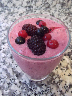 Una foto de Batido de frutos rojos