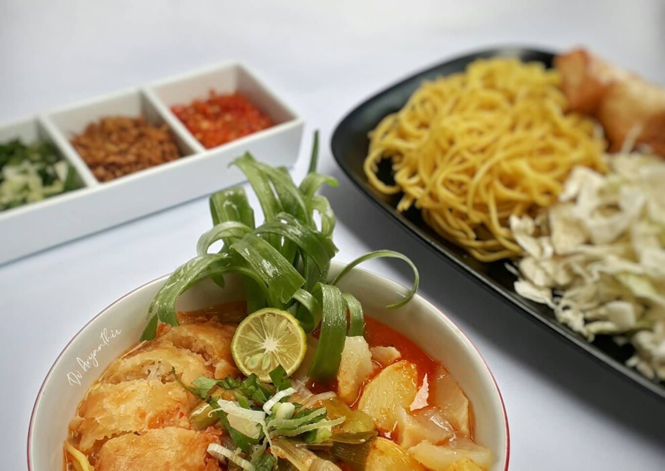 99. Soto mie bogor