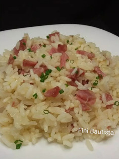 Una foto de Arroz para guarnición con fuet