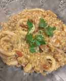 Arroz con aros de calamar y langostinos en 30 minutos