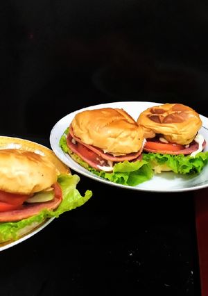 Foto resep Burger homemade murmer