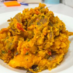 A picture of One pot Yam Porridge.