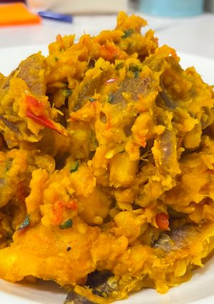 A picture of One pot Yam Porridge.
