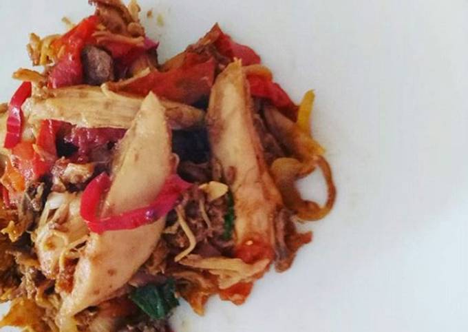 Simple Way to Prepare Super Quick Homemade Chicken Stir Fry with Sweet Soy Sauce (Ayam Kecap)