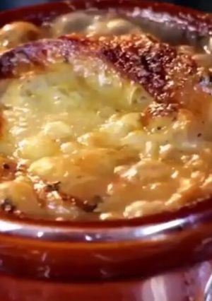 Francia hagymaleves recept fotója