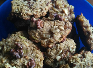 Una foto de Galletas de avena con manzana y plátano