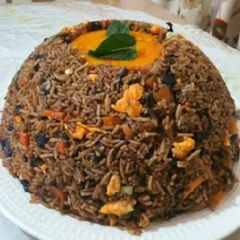 A picture of Volcano rice with pepper sauce.