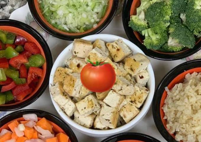 Healthy Tofu & Veggie Soup 🥣