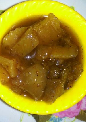 A picture of Raw Mango chutney.