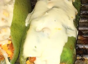 Una foto de Pepino de Guiso relleno