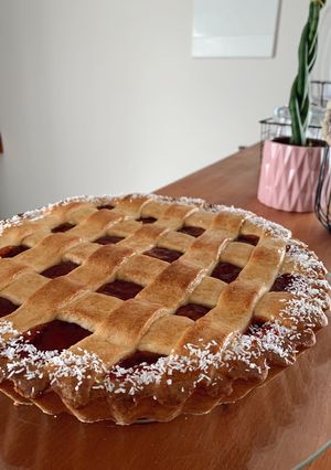 Una foto de Pasta frola de membrillo riquísima y muy fácil!