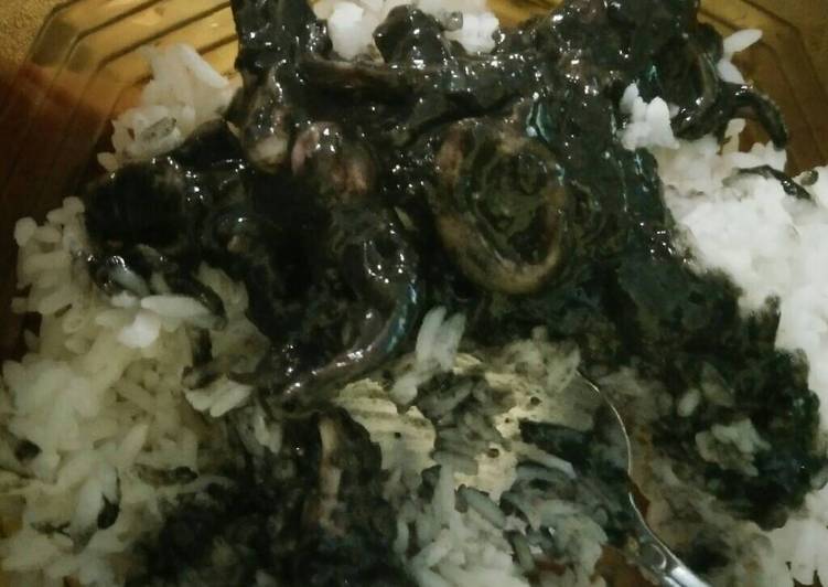 Bagaimana Menyiapkan Cumi Tumis Hitam, Anti Gagal