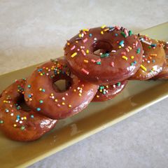 A picture of Donut.