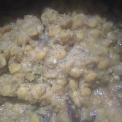 A picture of Chana moong masoor daal.