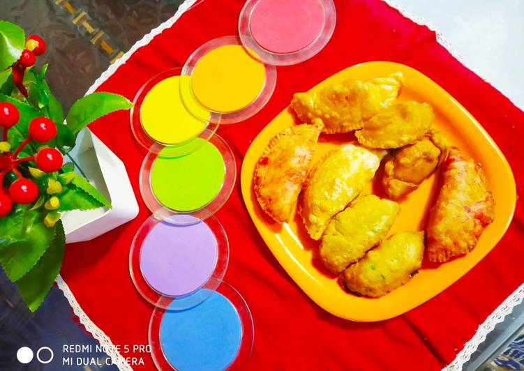 Simple Way to Make Super Quick Homemade Multi colour Gujiya