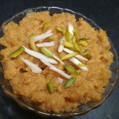 Pav halwa A picture of Pav halwa.