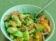 Una foto de ceviche salmon