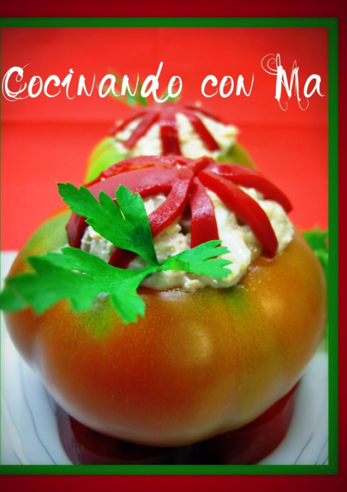 Una foto de Tomates Rellenos