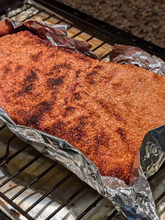 A picture of Chinese crispy pork belly.