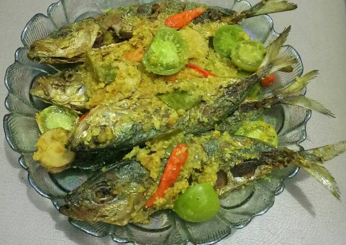 Tutorial Membuat Resep Pesmol ikan kembung