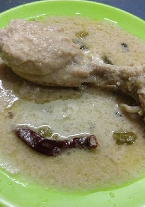 A picture of Chicken Rezala 1.0 (short way).